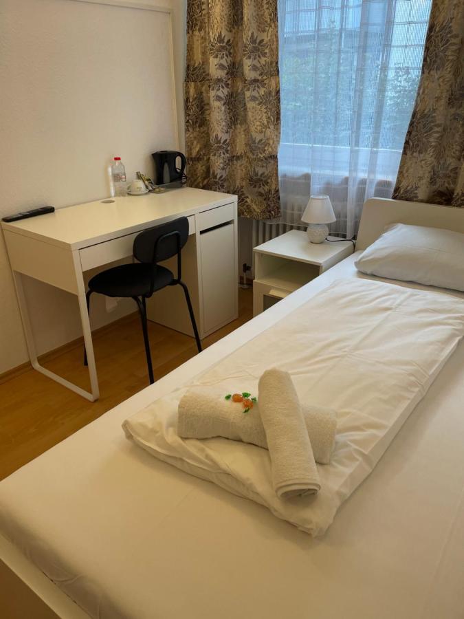 Hotel Starlight フランクフルト エクステリア 写真
